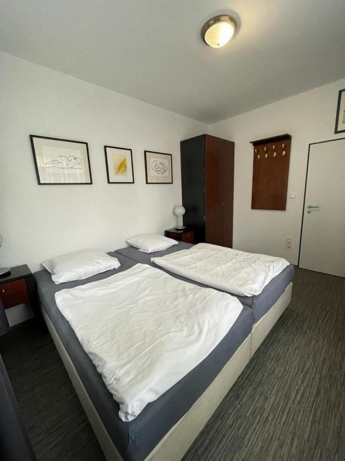 Apartments Gato Karlovy Vary Stara Role מראה חיצוני תמונה