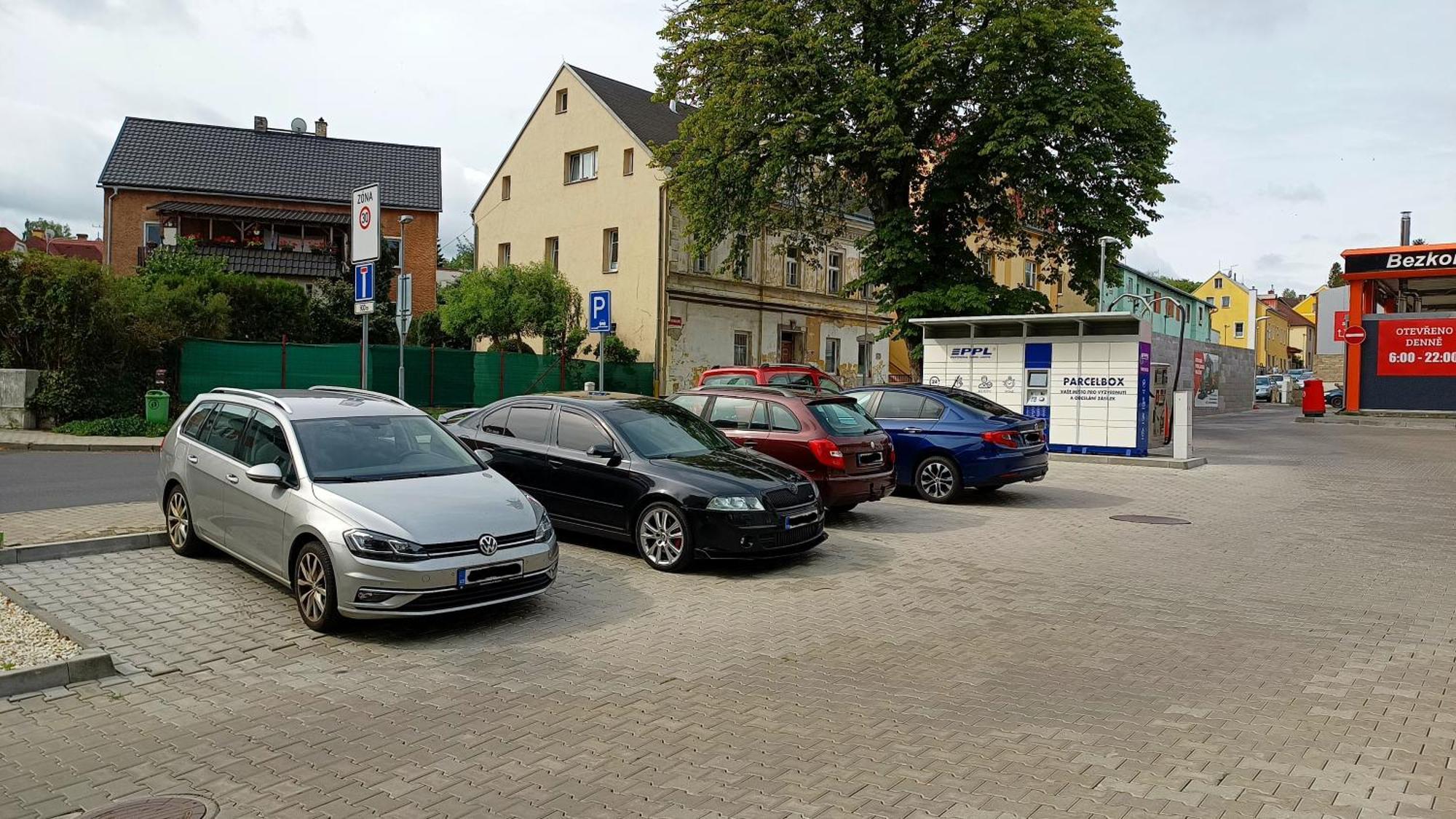 Apartments Gato Karlovy Vary Stara Role מראה חיצוני תמונה